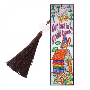 Leabharmharc péintéireachta diamanta DIY le tassel