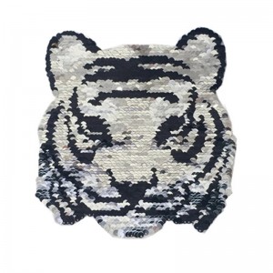 Csillogó flitterű, kétoldalas kihajtható vasaló tigris mintával varráshoz, kiegészítők ruházati dekorációjához