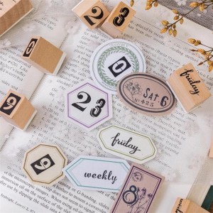 DIY Zuelen a Buschtawen hëlzent Gummistécker Timberen fir scrapbooking