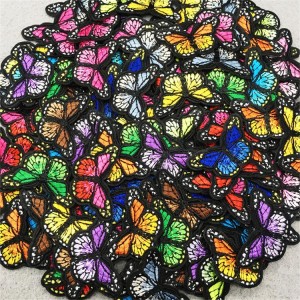 Mainit nga pagbaligya nga kolor nga puthaw sa binordahan nga butterfly applique patch alang sa mga sinina sa babaye