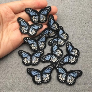 Lag luam wholesale kev cai tsiaj embroidered npauj npaim hlau ntawm thaj paj ntaub rau khaub ncaws
