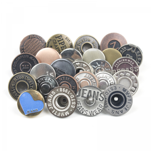 Висококвалитетно приспособено лого легура од метал 18 мм различни типови на фармерки копчиња за облека
