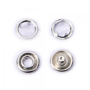 Grosir Custom 15mm Metal Silver Snap Ring Button Hollow Snap Tombol kanggo Jaket