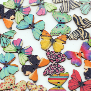 Random Color animal butterfly Wooden Button 2 Holes Handmade Scrapbooking Crafts The Sewing Accessories For Cloth