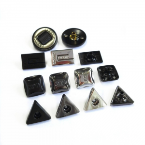 Chaw tsim tshuaj paus vintage tsiaj ntawv carve engrave logo dub nyiaj kev cai zoo square hlau alloy snap khawm