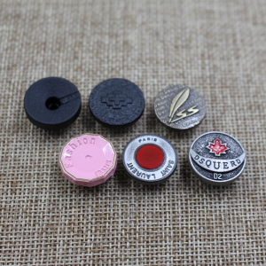 Bouton de jeans en alliage métallique de 18mm avec logo personnalisé de haute qualité, différents types de boutons pour vêtements