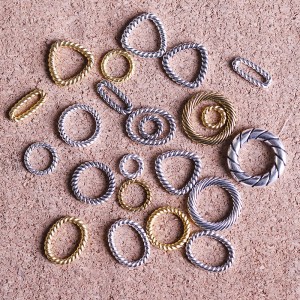 Jump rings and split rings for jewelry making repairing and keychain